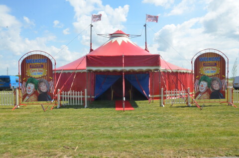 Circustent Clown Jopie & Tante Angelique