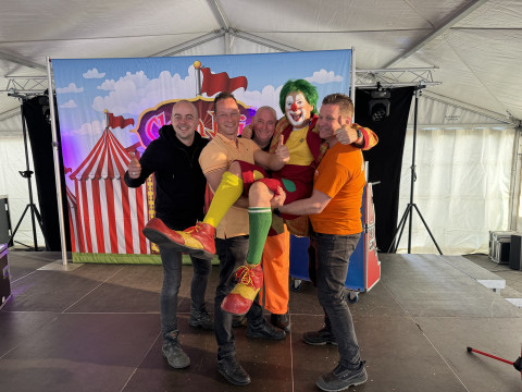 Clown Jopie in Puttershoek Koningsdag10